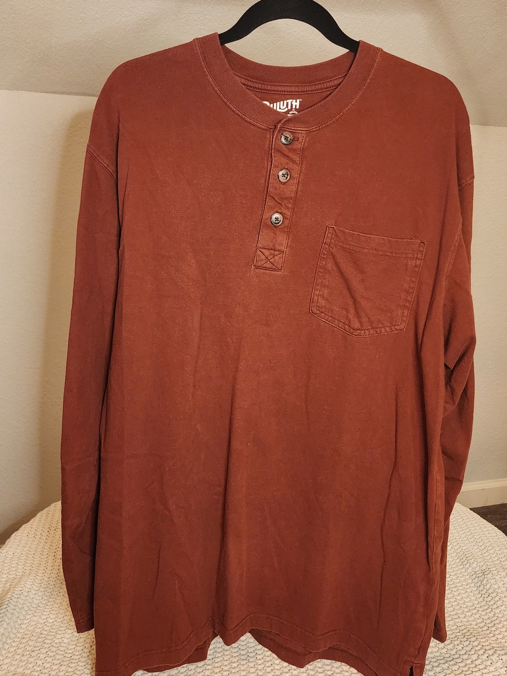 Duluth Trading Co Mens Relaxed Fit Long Tail Henley